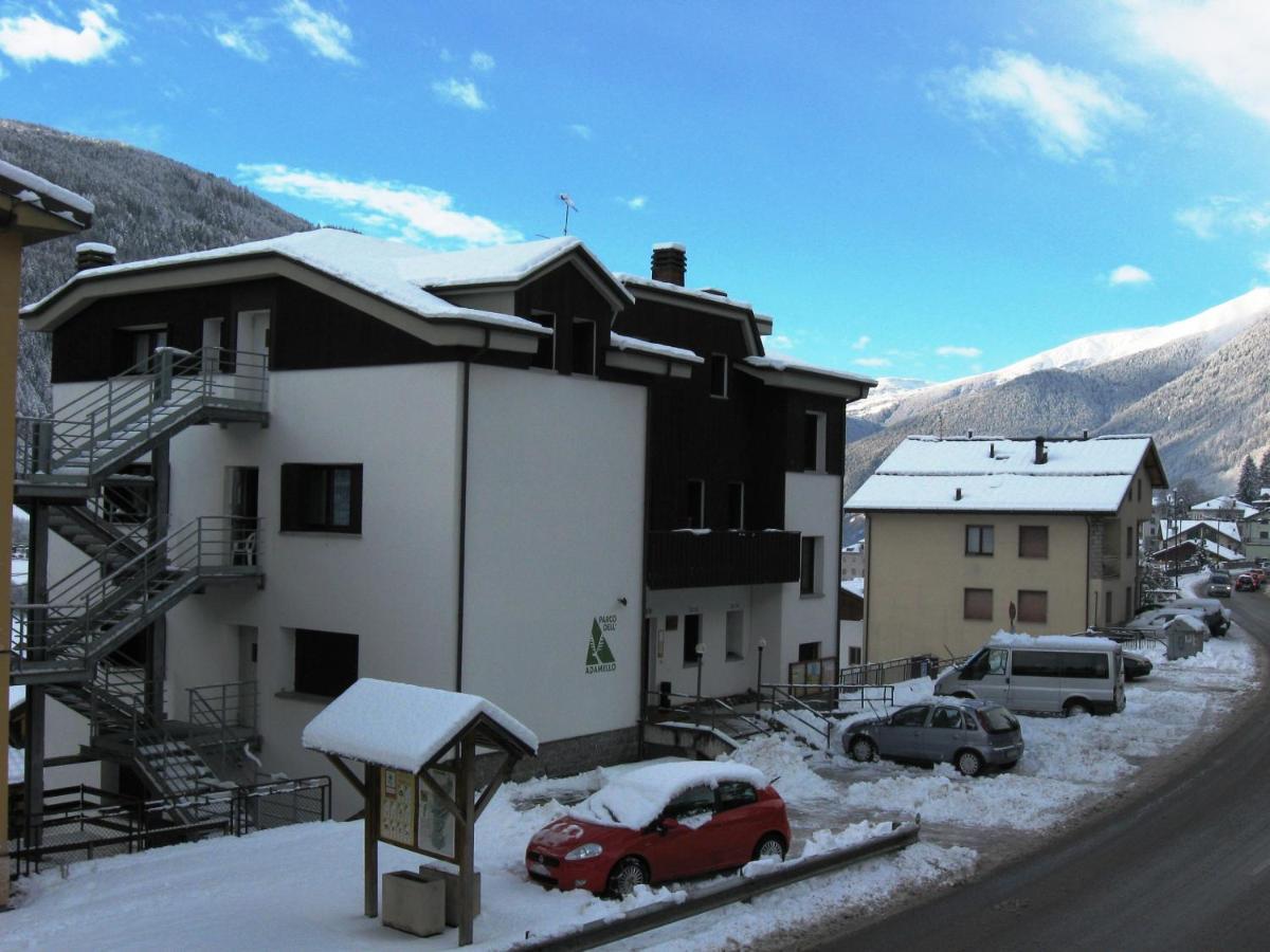 Casa Del Parco Dell'Adamello Di Vezza D'Oglio Hostel Exterior photo
